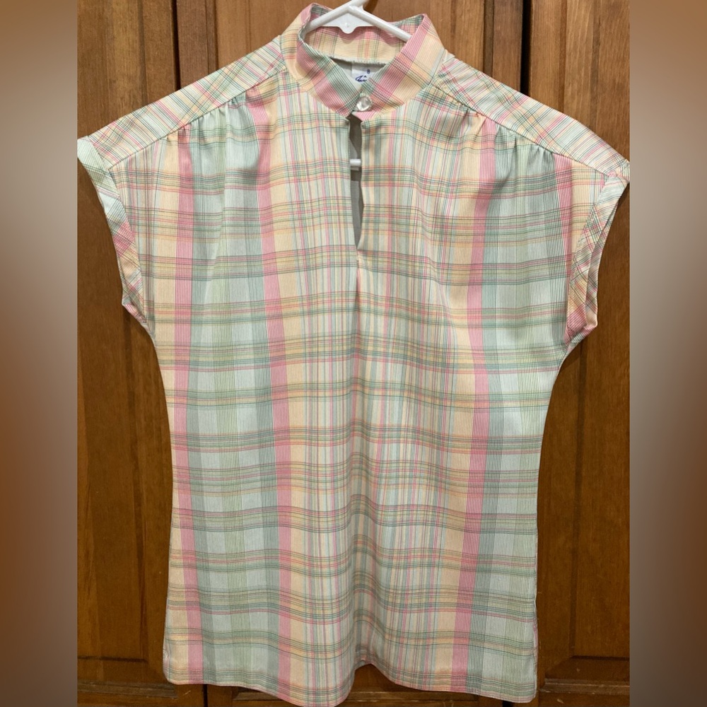 Jane Holly Vintage Short sleeve mock neck Top 8
